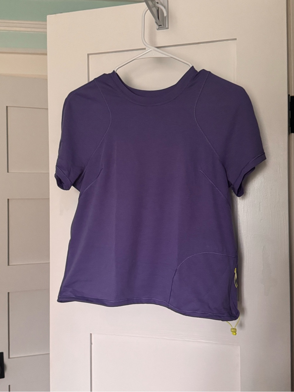 lululemon athletica lavender athletic top with yellow accent